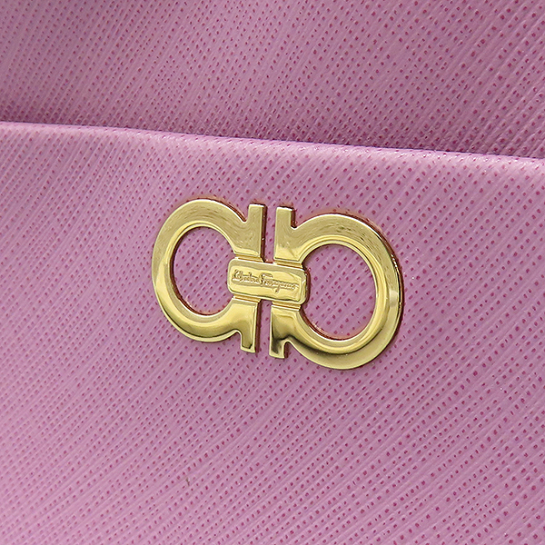 Ferragamo(��󰡸�) 22 C246 ���� �÷� ��ġ�� �̴� �ֵ� �� ũ�ν��� [��������] �̹���5 - ���̺��� �߰���ǰ