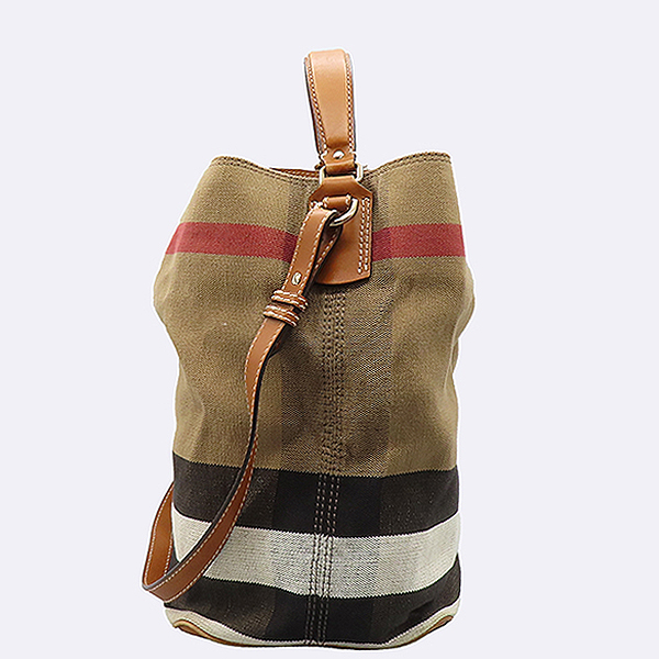 Burberry(������) 3945742 �Ͽ콺 üũ �к긯 SUSANNA ���ܳ� ȣ�� ��Ʈ�� + �����Ʈ�� 2WAY [��������] �̹���3 - ���̺��� �߰���ǰ