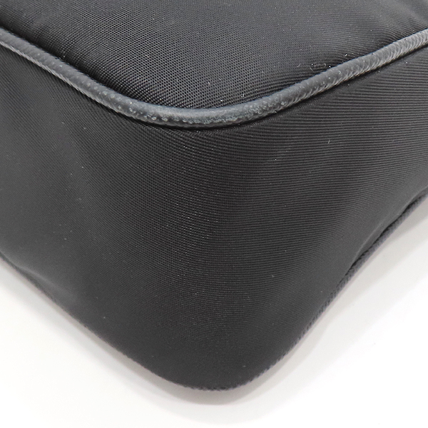 Prada(�����) 1BH204 ������� 2005 �����Ϸ� �� ���ǾƳ� ü�� ����� + ũ�ν� ��Ʈ�� 2WAY [��õ��] �̹���5 - ���̺��� �߰���ǰ