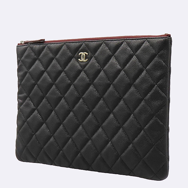 Chanel(����) A82545 Ŭ���� ���� ĳ��� �ΰ� ���̵� Ŭ��ġ [��������] �̹���3 - ���̺��� �߰���ǰ
