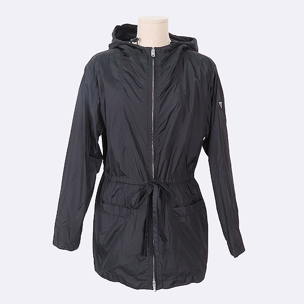 ����� �ﰢ�ΰ� ��Ʈ�� �ٶ����� �ĵ� ���� 