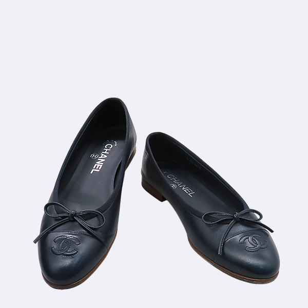 Chanel(����) G02819 ���̺� ���� ���̴�Ʈ ����Ʈ ���� ��� �÷� ���� -38.5 ������(245MM) [�λ꼾�Һ���] �̹���2 - ���̺��� �߰���ǰ