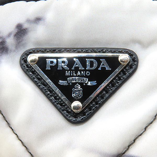 Prada(�����) 2ZT037 �����Ϸ� �� Ȧ�� �Ŀ�ġ �� �̴Ϲ� [�λ꼾�Һ���] �̹���5 - ���̺��� �߰���ǰ