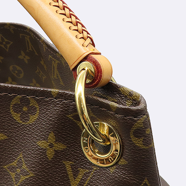 LOUIS VUITTON(���̺���) M40249 ���׷� ĵ���� ��ġ MM ����� [��������] �̹���3 - ���̺��� �߰���ǰ