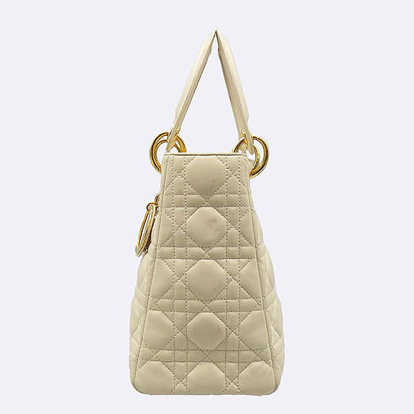 Dior(ũ����î���) CAL44550 ���̺��� �÷� LADY DIOR ���̵� ��� �̵�� ������ ��Ʈ�� + ũ�ν� ��Ʈ�� [��������] �̹���3 - ���̺��� �߰���ǰ