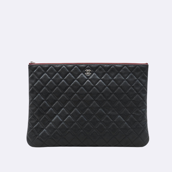 Chanel(����) A82552 ���� ĳ��� ��Ų Ŭ���� ���� CC �ΰ� ���� Ŭ��ġ [�λ꼾�Һ���] �̹���2 - ���̺��� �߰���ǰ