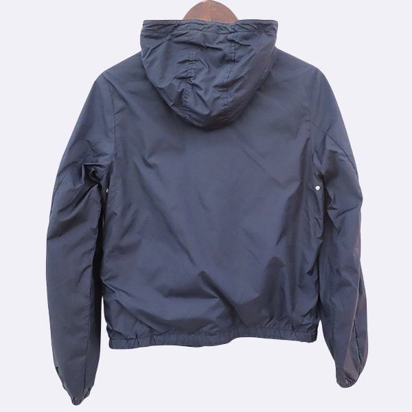 MONCLER(��Ŭ����) H19541A00103 ���̺� �÷� Ű�� �ٶ����� ���� - 14A  [��������] �̹���2 - ���̺��� �߰���ǰ