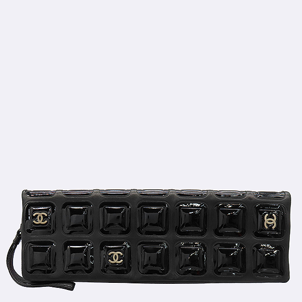 ���� ���̽�ť�� Ŭ��ġ