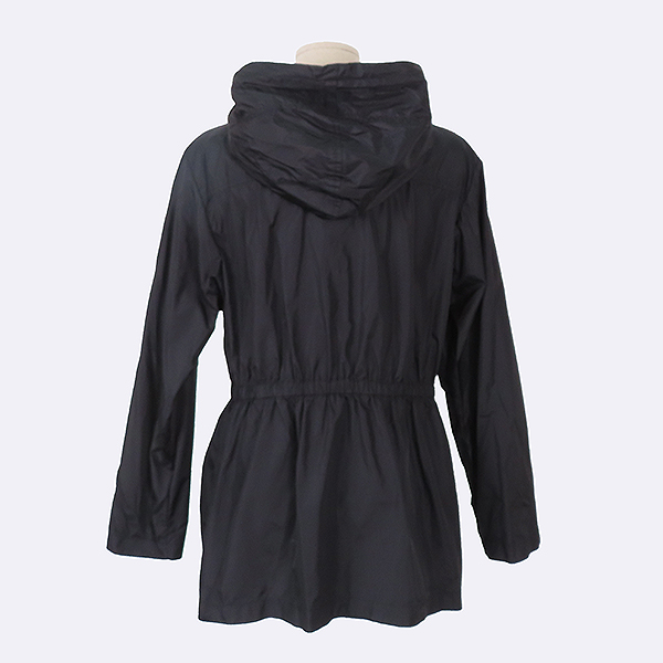 Prada(�����) 291372 ���� �÷� ���Ϸ� �ﰢ�ΰ� ��� ��Ʈ�� �ٶ����� ������ �ĵ� ���� - 48������ [��������] �̹���3 - ���̺��� �߰���ǰ