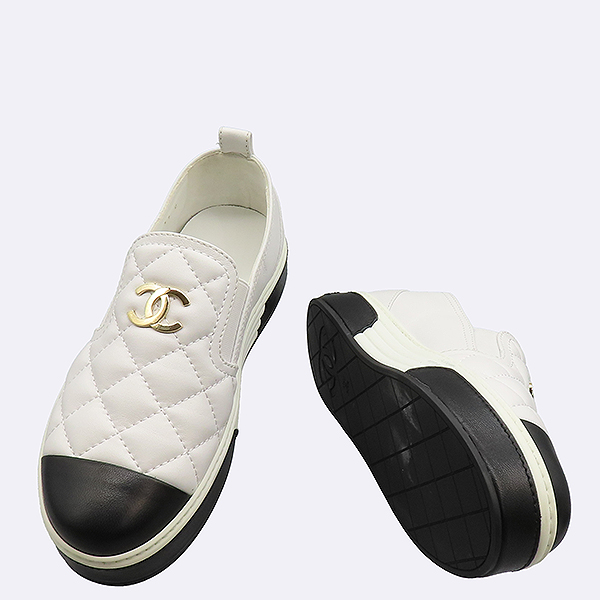 (�̻��) Chanel(����) G39180 ȭ��Ʈ ��Ʋ�� / ���� ���� CC �ΰ� ������ ����Ŀ�� [��������] �̹���2 - ���̺��� �߰���ǰ