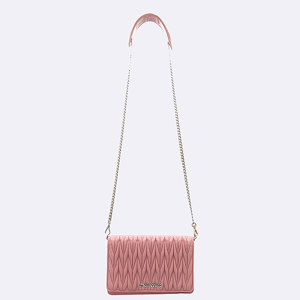 MiuMiu(�̿�̿�) 5BP001 ��ũ ���� ������ ���׶� Ŭ��ġ �� �̴� ũ�ν��� [��������] �̹���3 - ���̺��� �߰���ǰ