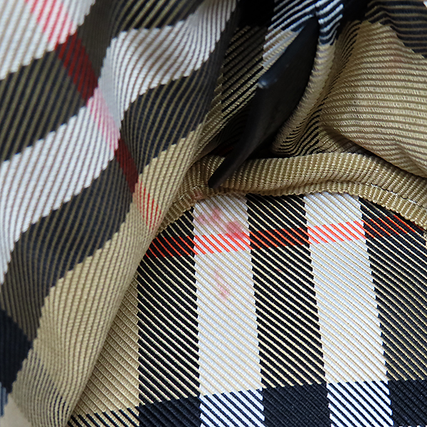 Burberry(������) 8118449 �����÷� Ȧ���� ü�� �Ŀ�ġ ��Ŷ�� [�λ꼾�Һ���] �̹���7 - ���̺��� �߰���ǰ