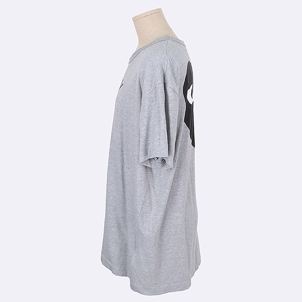 COMME DES GARCONS(�ĵ� ������) AZ-T072 �׷��� �÷� �̴ϼ� �ΰ� ��� ������ ���� Ƽ���� - XXL [��������] �̹���2 - ���̺��� �߰���ǰ