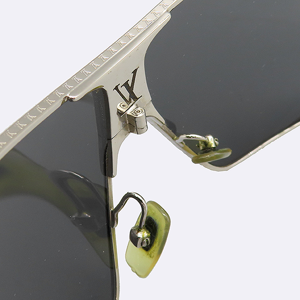 Louis Vuitton(���̺���) Z0195U �ǹ� LV ������ �ٹ̿� �긴�� �ܽ��Ƕ�ÿ� ����ũ ���۶� [��������] �̹���5 - ���̺��� �߰���ǰ