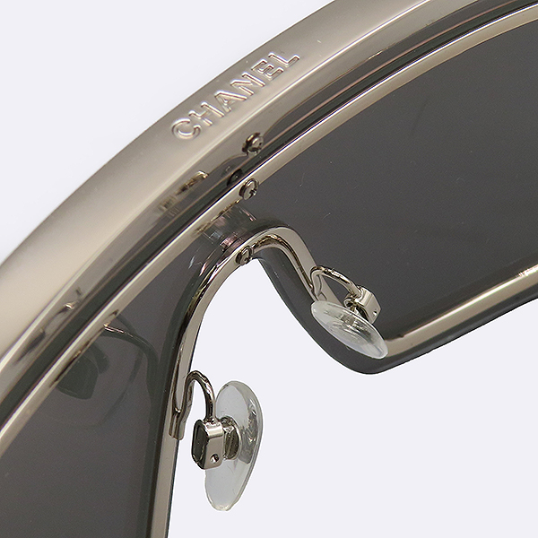 Chanel(����) 71261 �ǹ� CC�ΰ� ü�� ������ ������ ���������� ������ ���۶� [��������] �̹���5 - ���̺��� �߰���ǰ