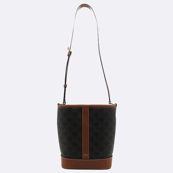 ������ Ʈ������ ���� ��Ŷ�� 