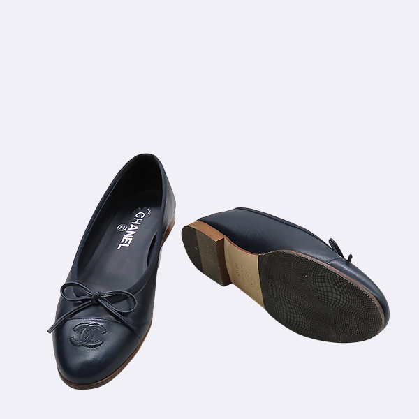 Chanel(����) G02819 ���̺� ���� ���̴�Ʈ ����Ʈ ���� ��� �÷� ���� -38.5 ������(245MM) [�λ꼾�Һ���] �̹���3 - ���̺��� �߰���ǰ