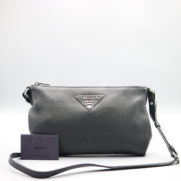 ����� �ﰢ �ΰ� ũ�ν��� 