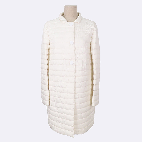 ������ �е� ����