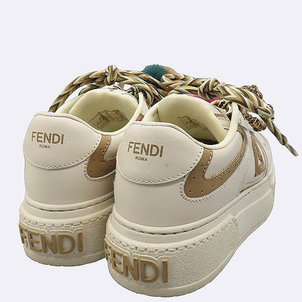 Fendi(���) 8E8721 ȭ��Ʈ ���� �÷��� �� �ο�ž ������ ����Ŀ�� - 35������ [��������] �̹���5 - ���̺��� �߰���ǰ