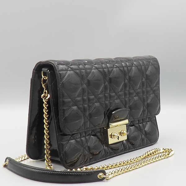 Dior(ũ����î���) S0257 ���� ���̴�Ʈ ���� �̽� ��� ���� ü�� ��� �� ũ�ν��� [��ź�Ե���] �̹���3 - ���̺��� �߰���ǰ