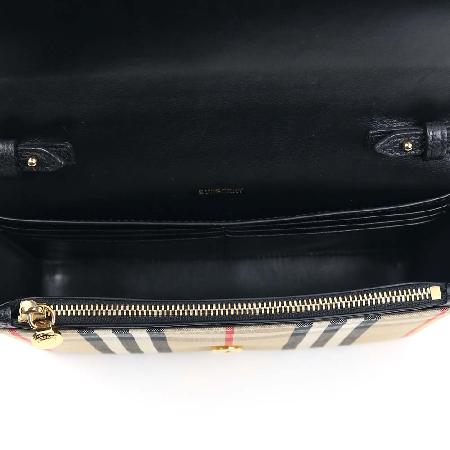 Burberry(������) 8023226 ��Ƽ�� üũ ������ ���� ũ�ν��� [����ż�����] �̹���3 - ���̺��� �߰���ǰ
