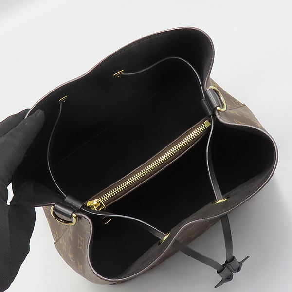 Louis Vuitton(���̺���) M44020 ���׷� ĵ���� NOIR ���� NEONOE �׿��뿡 ��Ŷ ����� [��ź�Ե���] �̹���7 - ���̺��� �߰���ǰ