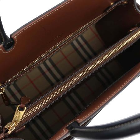 Burberry(������) 8025269 ���� ���� ��Ƽ�� üũ Ÿ��Ʋ ���� ��Ʈ�� �� ����� [����ż�����] �̹���3 - ���̺��� �߰���ǰ