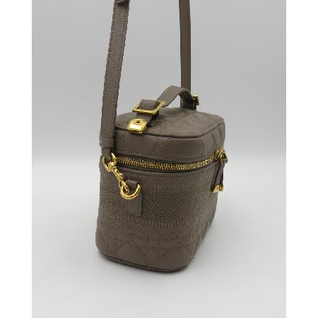 Dior(ũ����î���) S5488UNTR �ε� ��ũ �÷� ����Ų ���� ����Ƽ ���̽� ũ�ν��� �̹���3 - ���̺��� �߰���ǰ