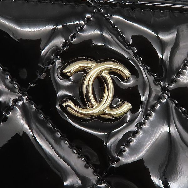 Chanel(����) A82552 ���� ���̴�Ʈ ����ΰ� ��� Ŭ����  ���� Ŭ��ġ��  [�ϻ�Ե���] �̹���4 - ���̺��� �߰���ǰ