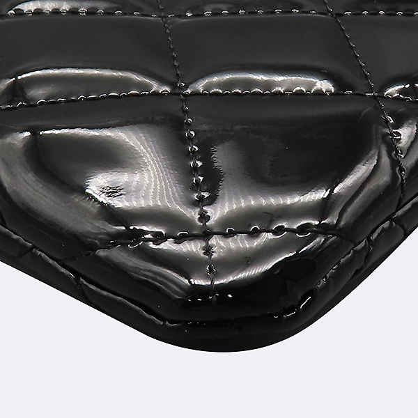 Chanel(����) A82552 ���� ���̴�Ʈ ����ΰ� ��� Ŭ����  ���� Ŭ��ġ��  [�ϻ�Ե���] �̹���5 - ���̺��� �߰���ǰ