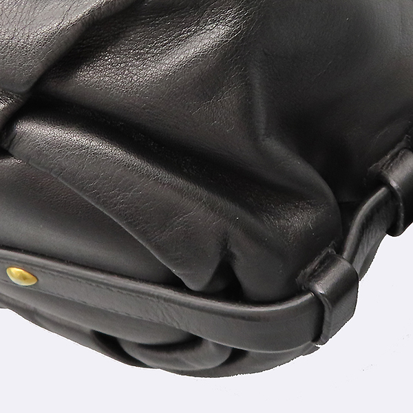 Prada(�����) BR4281 SOFTCALF NERO ����Ʈ ī����Ų ���� ����ΰ� ��Ʈ�� + �����Ʈ�� 2WAY [�ϻ�Ե���] �̹���5 - ���̺��� �߰���ǰ