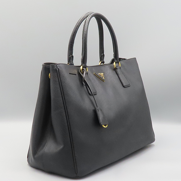 Prada(�����) BN1844 ���� SAFFIANO LUX ���ǾƳ� ���� �ﰢ ���� �ΰ� ��Ʈ�� [��ź�Ե���] �̹���3 - ���̺��� �߰���ǰ