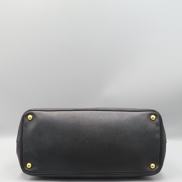 Prada(�����) BN1844 ���� SAFFIANO LUX ���ǾƳ� ���� �ﰢ ���� �ΰ� ��Ʈ�� [��ź�Ե���] �̹���5 - ���̺��� �߰���ǰ