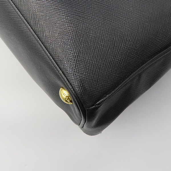 Prada(�����) BN1844 ���� SAFFIANO LUX ���ǾƳ� ���� �ﰢ ���� �ΰ� ��Ʈ�� [��ź�Ե���] �̹���6 - ���̺��� �߰���ǰ