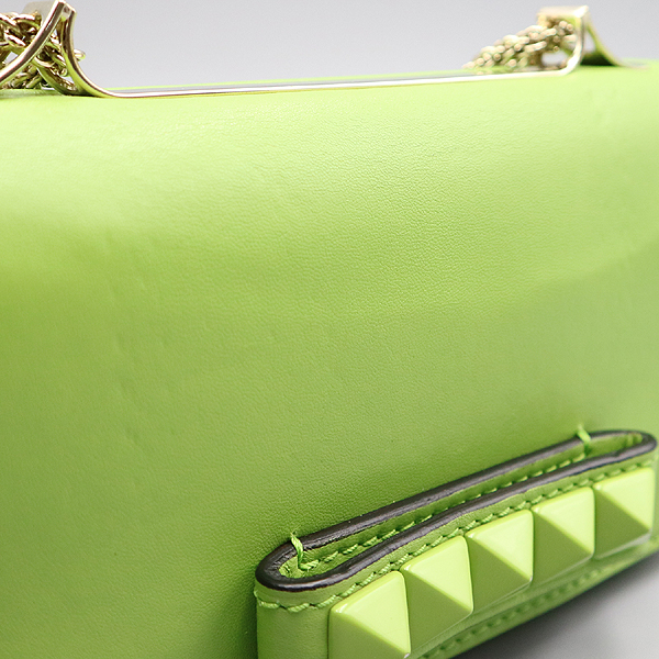 VALENTINO(�߷�Ƽ��) EWB00975 �׸� �÷� Ŭ��ġ �� ü�� ����� [�뱸��������] �̹���6 - ���̺��� �߰���ǰ