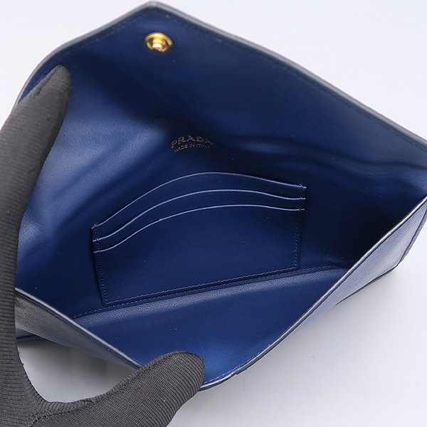 Prada(�����) 1MF002  ���� ���ǾƳ� �������� ü�� ������ �� Ŭ��ġ [����������] �̹���4 - ���̺��� �߰���ǰ