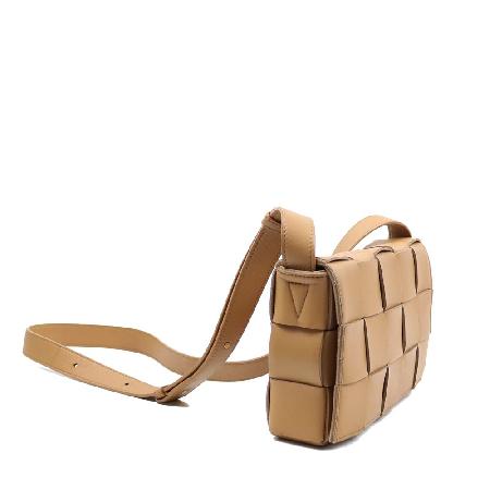 BOTTEGAVENETA(���װ�����Ÿ) 578004 ���� ��Ʈ��ġ���� ī��Ʈ ũ�ν��� [����ż�����] �̹���2 - ���̺��� �߰���ǰ