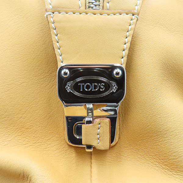 Tod's(����) Ŀ���͵� ���ο� ���� D ��Ÿ�ϸ� ��Ʈ�� + �����Ʈ�� 2WAY [��ź�Ե���] �̹���4 - ���̺��� �߰���ǰ