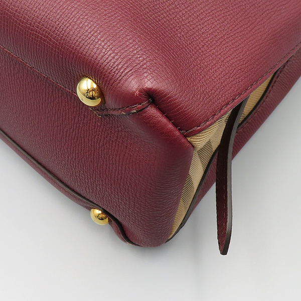 Burberry(������) 4061175 ���ǵ� ���� ķ���� �̵� ��Ʈ�� + �����Ʈ�� / �𼭸� �̼� ���� [�ϳ��̻���] �̹���6 - ���̺��� �߰���ǰ