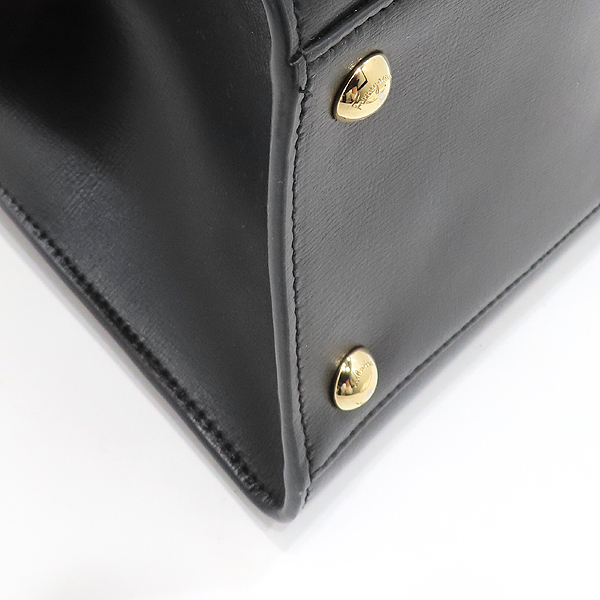 Ferragamo(��󰡸�) 21 1290 �����÷� �ٶ���� ��Ʈ�� �� ����� [��õ��] �̹���5 - ���̺��� �߰���ǰ