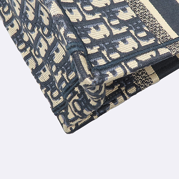 Dior(ũ����î���) M1265ZRIW M828 ��� ������ũ �ڰ��� ����Ʈ ���� ��Ʈ�� [�����] �̹���4 - ���̺��� �߰���ǰ