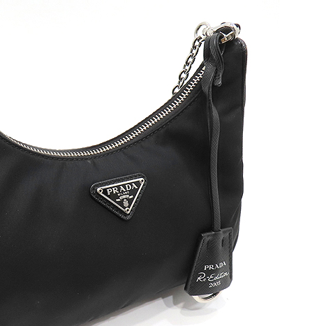 Prada(�����) 1BH204 ������� 2005 �����Ϸ� �� ���ǾƳ� ü�� ����� + ũ�ν� ��Ʈ�� 2WAY [��õ��] �̹���5 - ���̺��� �߰���ǰ