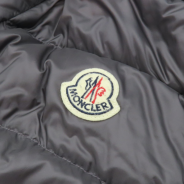 MONCLER(��Ŭ����) HERMIFUR �������� �׷����÷� �ĵ� �� ������ �� �е� - 3������ [�б�����] �̹���4 - ���̺��� �߰���ǰ