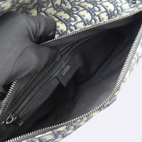 Dior(ũ����î���) 1ADPO211YKY OBLIQUE(������ũ) SADDLE(����) �ƽ� ���� �� �Ŀ�ġ ũ�ν��� [û��������] �̹���6 - ���̺��� �߰���ǰ