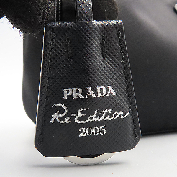 Prada(�����) 1NE204 ���� ������� ���ǾƳ� Ʈ���� �����Ϸ� �̴� ȣ�� ����� [��������] �̹���4 - ���̺��� �߰���ǰ