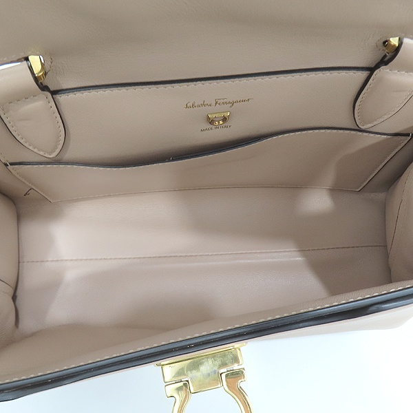 Ferragamo(��󰡸�) 21 1495 �ε���ũ ���� ���� ��ġ�� ���� ����� [��õ��] �̹���7 - ���̺��� �߰���ǰ