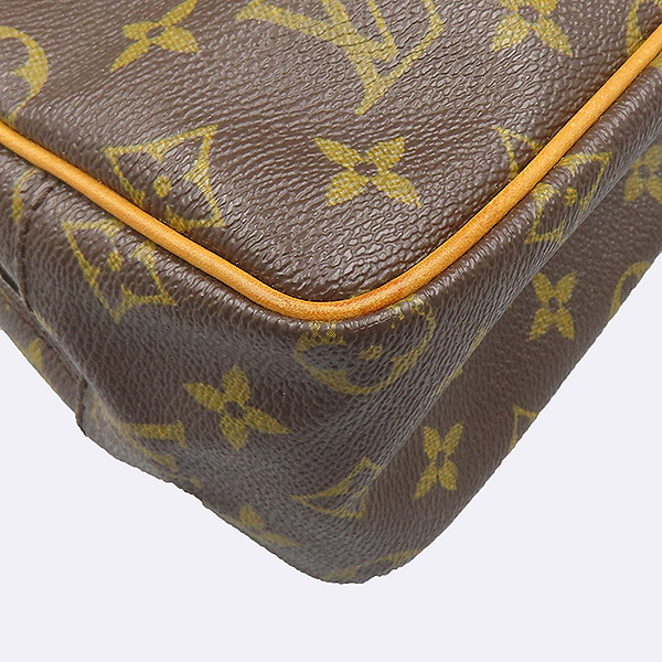 Louis Vuitton(���̺���) ���׷� ���Ϸ�Ʈ�� �ڽ���ƽ �Ŀ�ġ [���ε�������] �̹���4 - ���̺��� �߰���ǰ