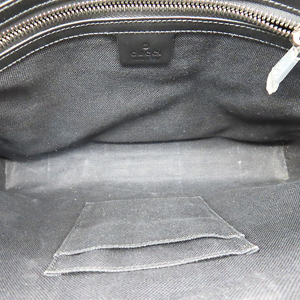 Gucci(����) 523603 GG �ΰ� PVC ���� ���� Ʈ���� ������ �Ｑ Ŭ��ġ + �ո�Ʈ�� [�λ꼾�Һ���] �̹���7 - ���̺��� �߰���ǰ