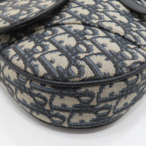 Dior(ũ����î���) 1ADPO093YKY Oblique(������ũ) Saddle(����) ũ�ν��� [��õ��] �̹���5 - ���̺��� �߰���ǰ